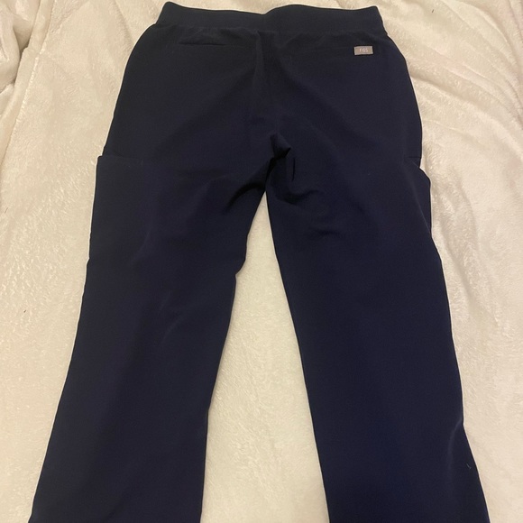 FIGS Navy Scrub Pants - Picture 1 of 4